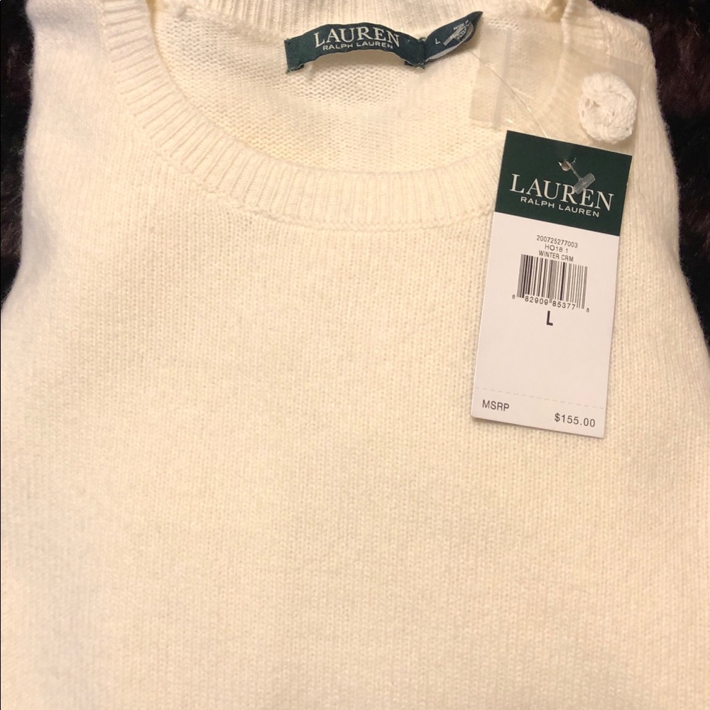 “Lauren” Women’s Ralph Lauren Very Chic Sweater! - Picture 4 of 9